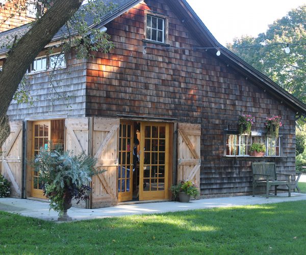 barn venue wedding
